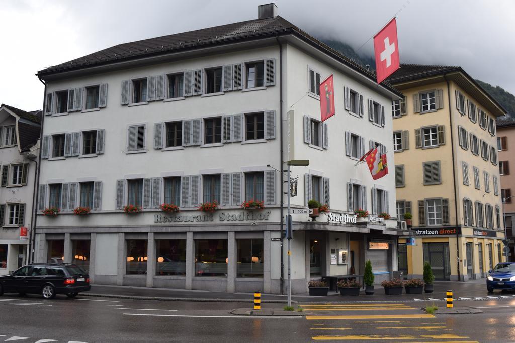 Hotel & Restaurant Stadthof Glarus Extérieur photo