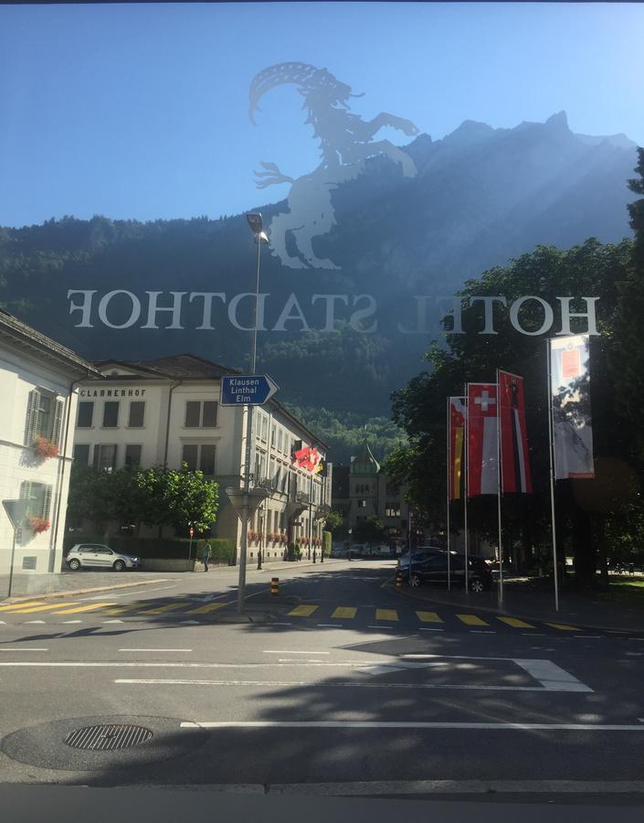 Hotel & Restaurant Stadthof Glarus Extérieur photo