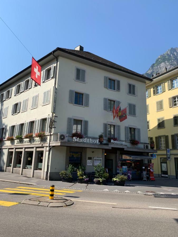 Hotel & Restaurant Stadthof Glarus Extérieur photo